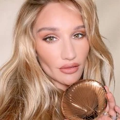 Promo 😍 Charlotte Tilbury Airbrush Bronzer 🎁 -Makeup Sales Store webp02772001 a alt1 alt3